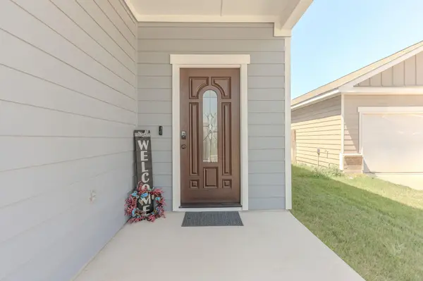 205 Waterbuck LOOP, Hutto, TX 78634
