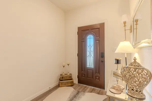 205 Waterbuck LOOP, Hutto, TX 78634