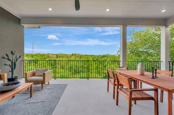 438 Rees Landing RD, Spicewood, TX 78669