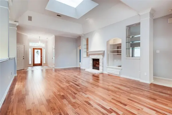 9009 Lantana WAY, Austin, TX 78749