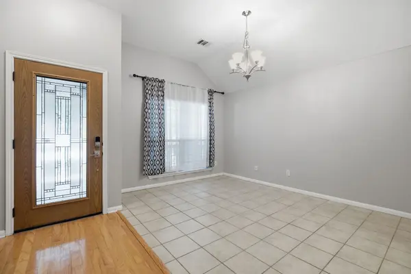 2409 Silver Spur LN, Leander, TX 78641