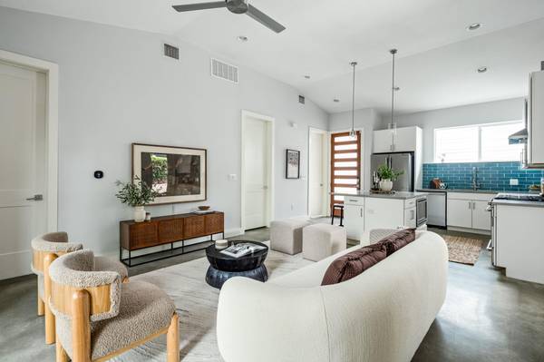 1703 Perez ST #2, Austin, TX 78721