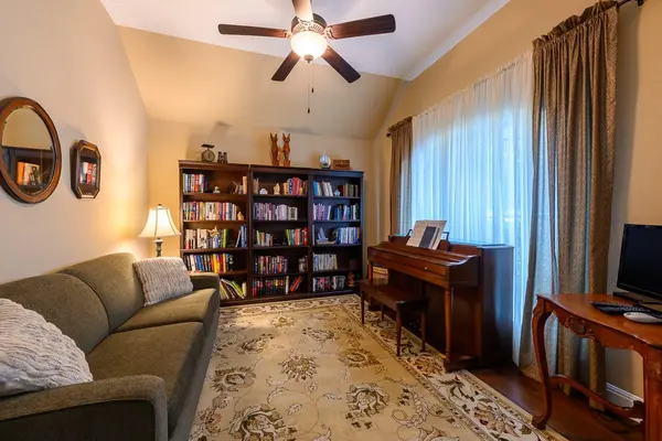 12904 Bismark DR, Austin, TX 78748