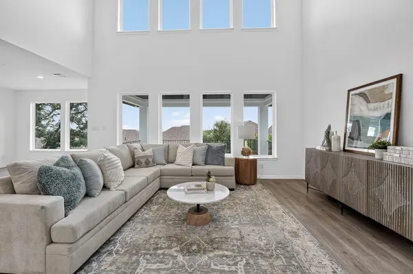 1604 Mulberry Oak LN, Georgetown, TX 78628