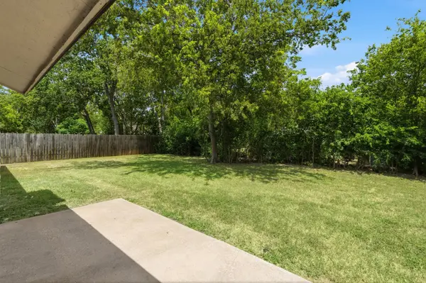 10218 Missel Thrush DR, Austin, TX 78750