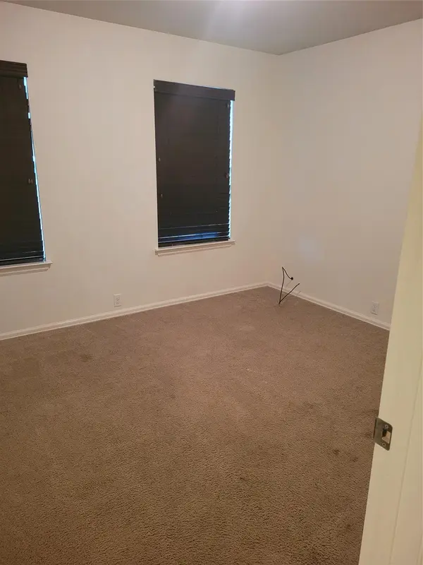 433 Moorhen CV, Leander, TX 78641