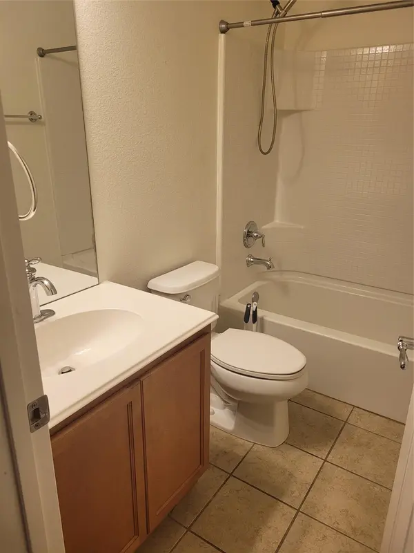 433 Moorhen CV, Leander, TX 78641