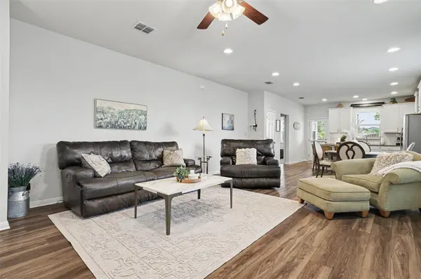 3201 College Park DR #42, Round Rock, TX 78665