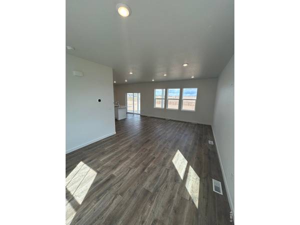 220 Dawn, Hudson, CO 80642