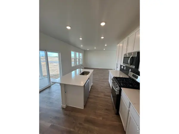 220 Dawn, Hudson, CO 80642