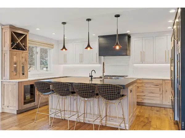 865 Kalmia, Boulder, CO 80304