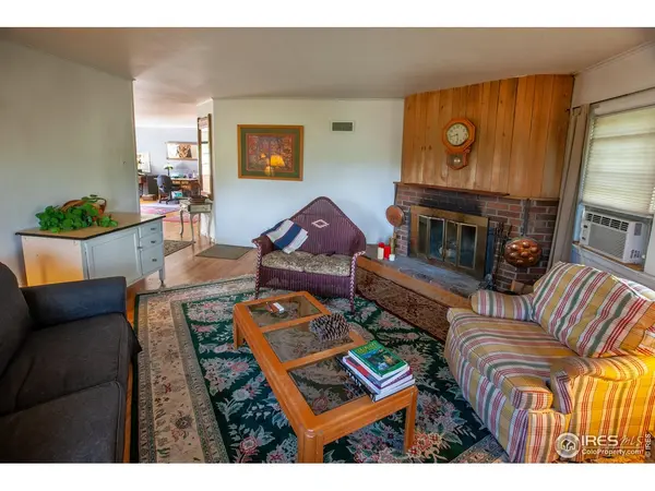610 University, Boulder, CO 80302