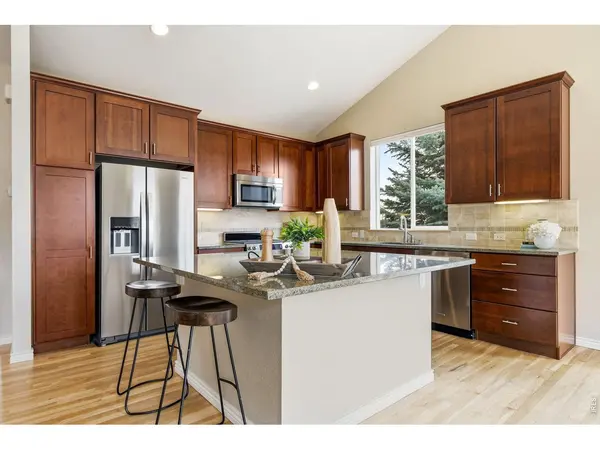 334 McConnell, Lyons, CO 80540
