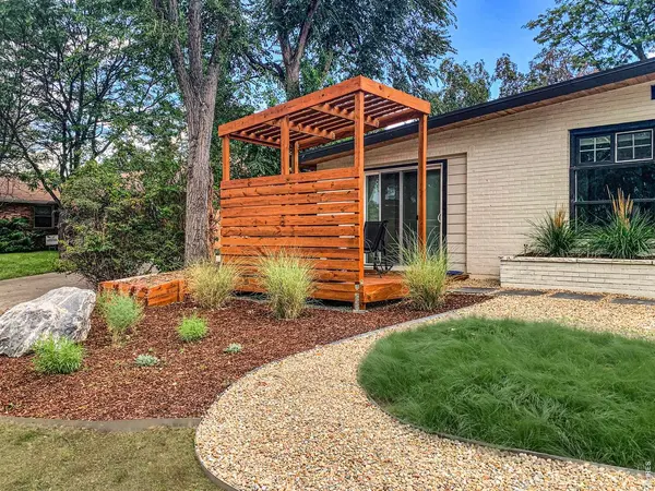 1820 Spruce, Longmont, CO 80501