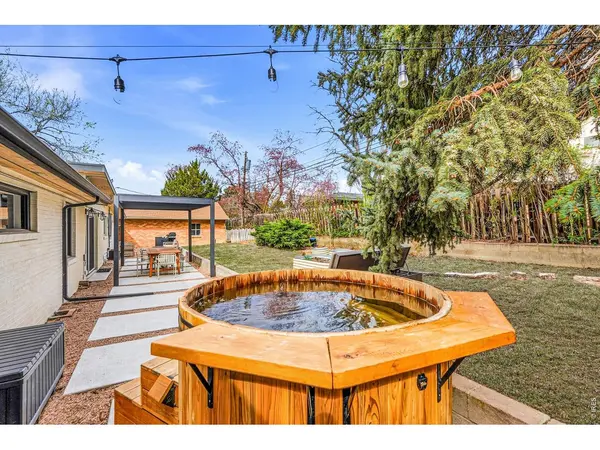 1820 Spruce, Longmont, CO 80501