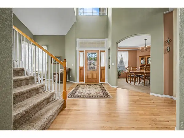 1044 Willow Creek, Longmont, CO 80503