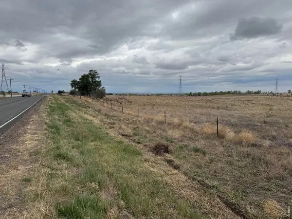15500 Powhaton, Brighton, CO 80603