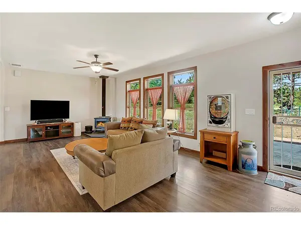 496 Julia, Guffey, CO 80820