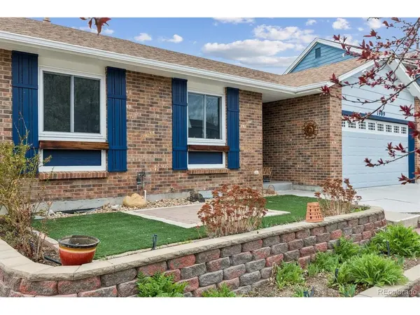1909 Sandhurst, Castle Rock, CO 80104