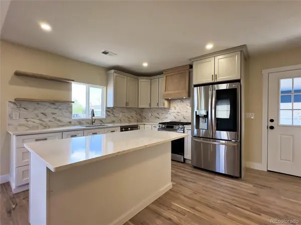 8071 Jasmine, Dupont, CO 80024