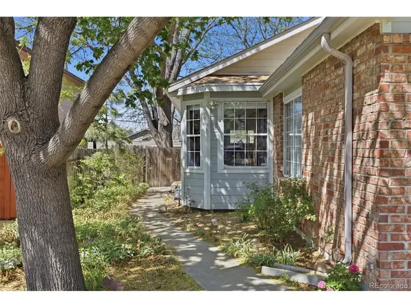 2013 Mount Sneffels, Longmont, CO 80504