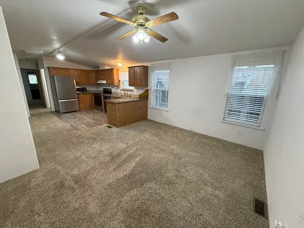 605 W 57th #6, Loveland, CO 80538