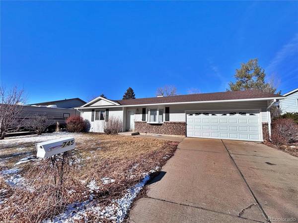 745 Mobile, Aurora, CO 80011