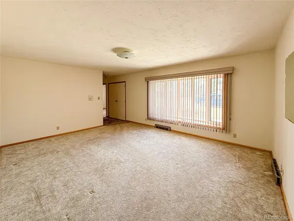 862 N 14th, Burlington, CO 80807