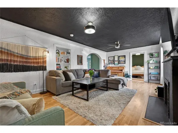 2720 S Logan, Englewood, CO 80113