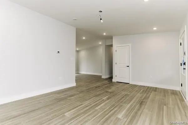 42 Sands AVE, Milton, NY 12547