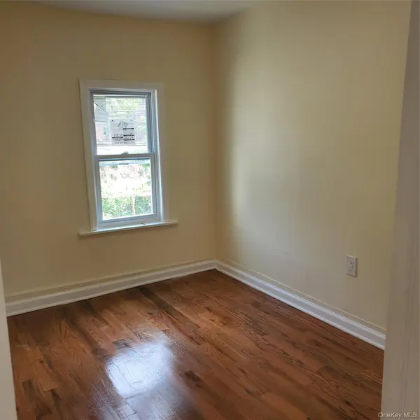 107-07 157th ST, Jamaica, NY 11433
