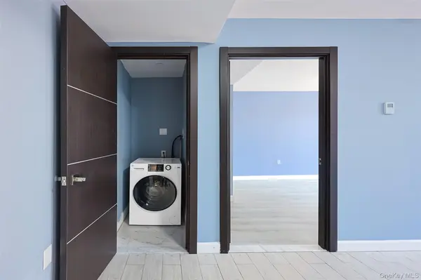 35-20 146th ST #3D, Flushing, NY 11354