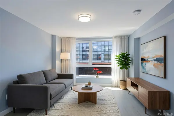 35-20 146th ST #3D, Flushing, NY 11354