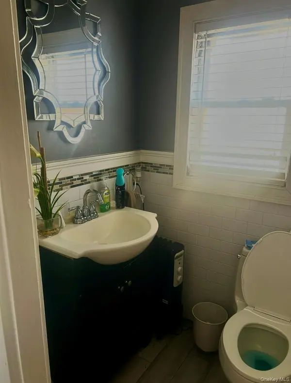 689 Stanton AVE, North Baldwin, NY 11510