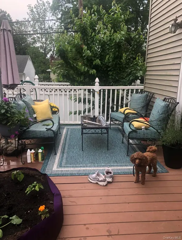 689 Stanton AVE, North Baldwin, NY 11510