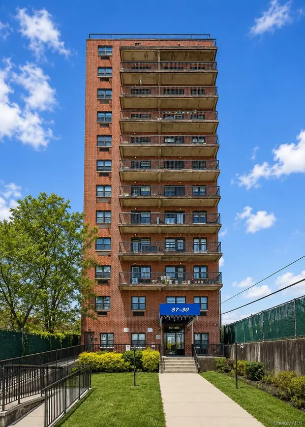 87-30 62nd AVE #4G, Rego Park, NY 11374
