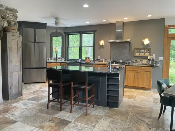 55 Interlochen Pkwy, Monroe, NY 10950