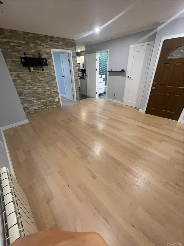 6160 56th ST #1, Maspeth, NY 11378