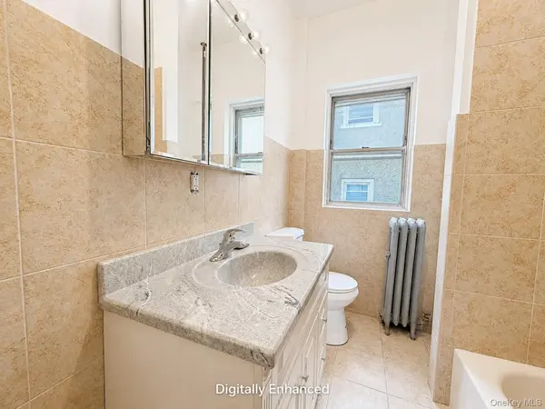 131 Vista PL, Mount Vernon, NY 10550