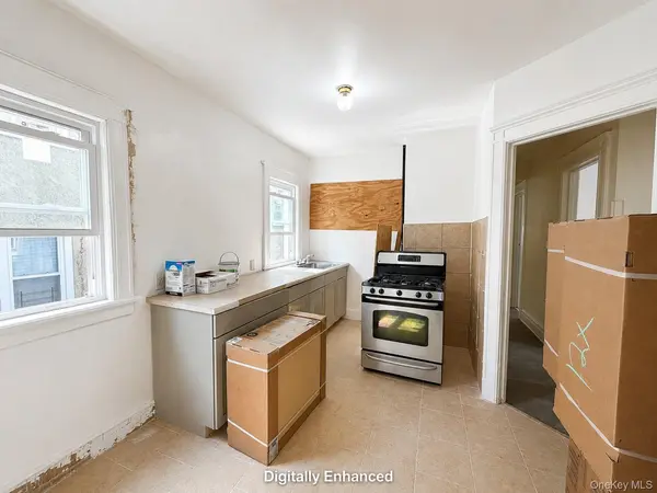 131 Vista PL, Mount Vernon, NY 10550