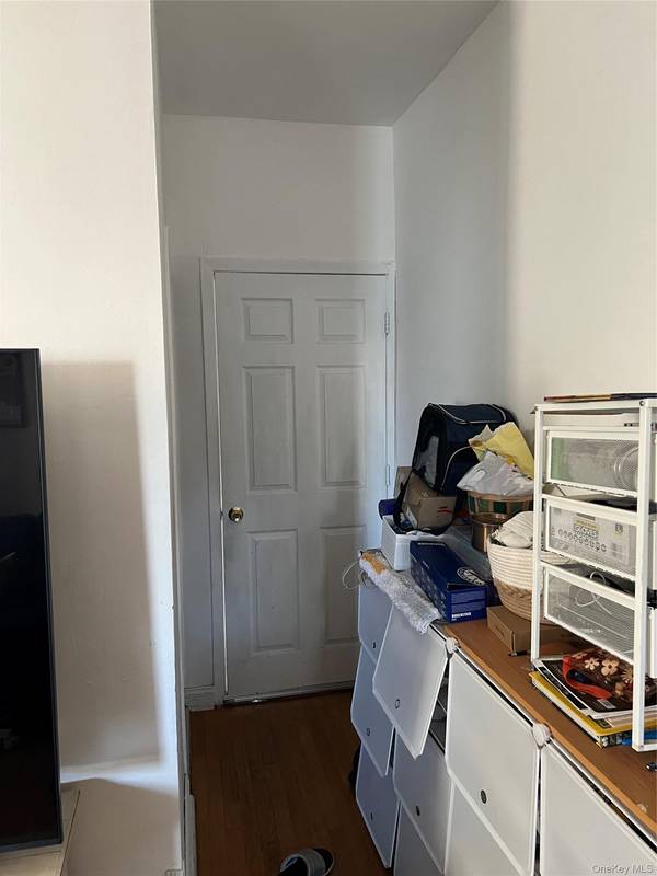 10309 32nd AVE, East Elmhurst, NY 11369
