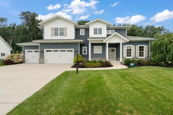 326 W Houghton DR, Valparaiso, IN 46385