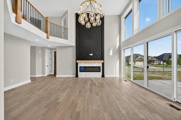 13035 Spirea Avenue, St. John, IN 46373