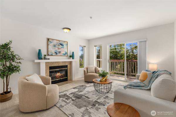 18501 SE NEWPORT WAY #H235, Issaquah, WA 98027