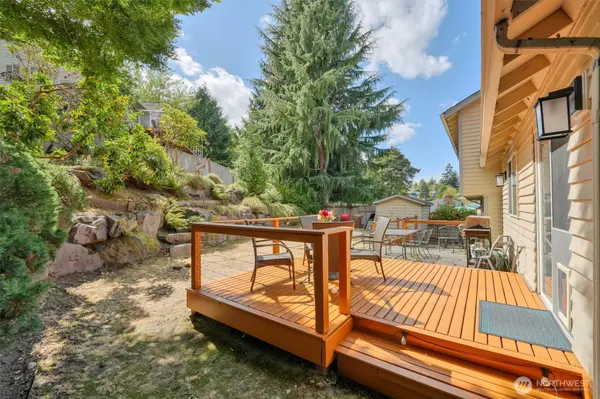 4417 Somerset LN, Kent, WA 98032