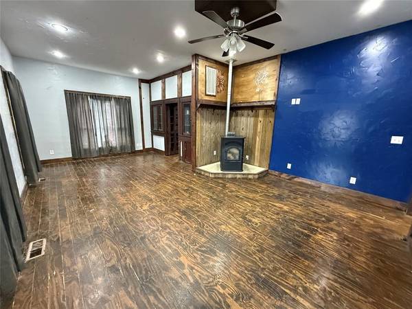 312 E 7th ST, Paden, OK 74860