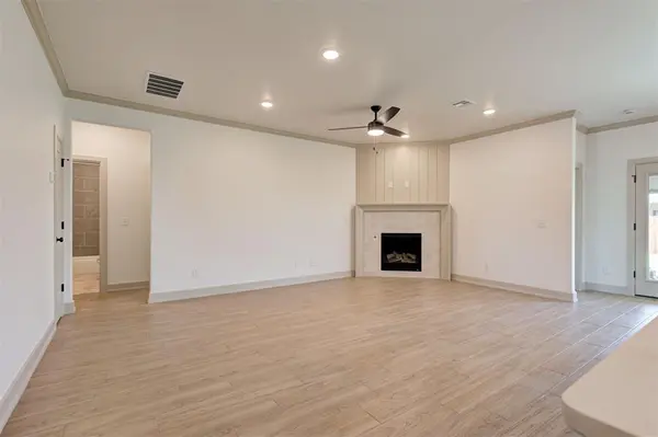 4817 Desert Willow LN, Edmond, OK 73034