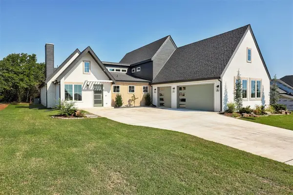 4541 Maple Ridge DR, Edmond, OK 73034