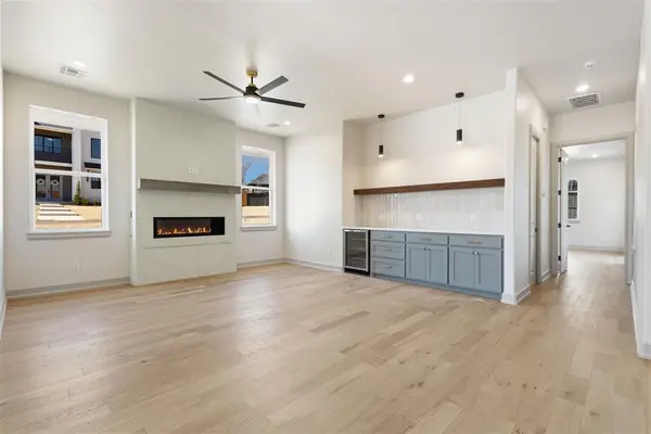 8101 Amber Ridge DR, Edmond, OK 73034