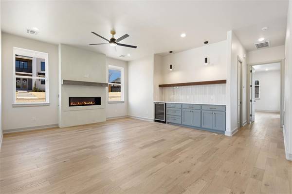 8101 Amber Ridge DR, Edmond, OK 73034